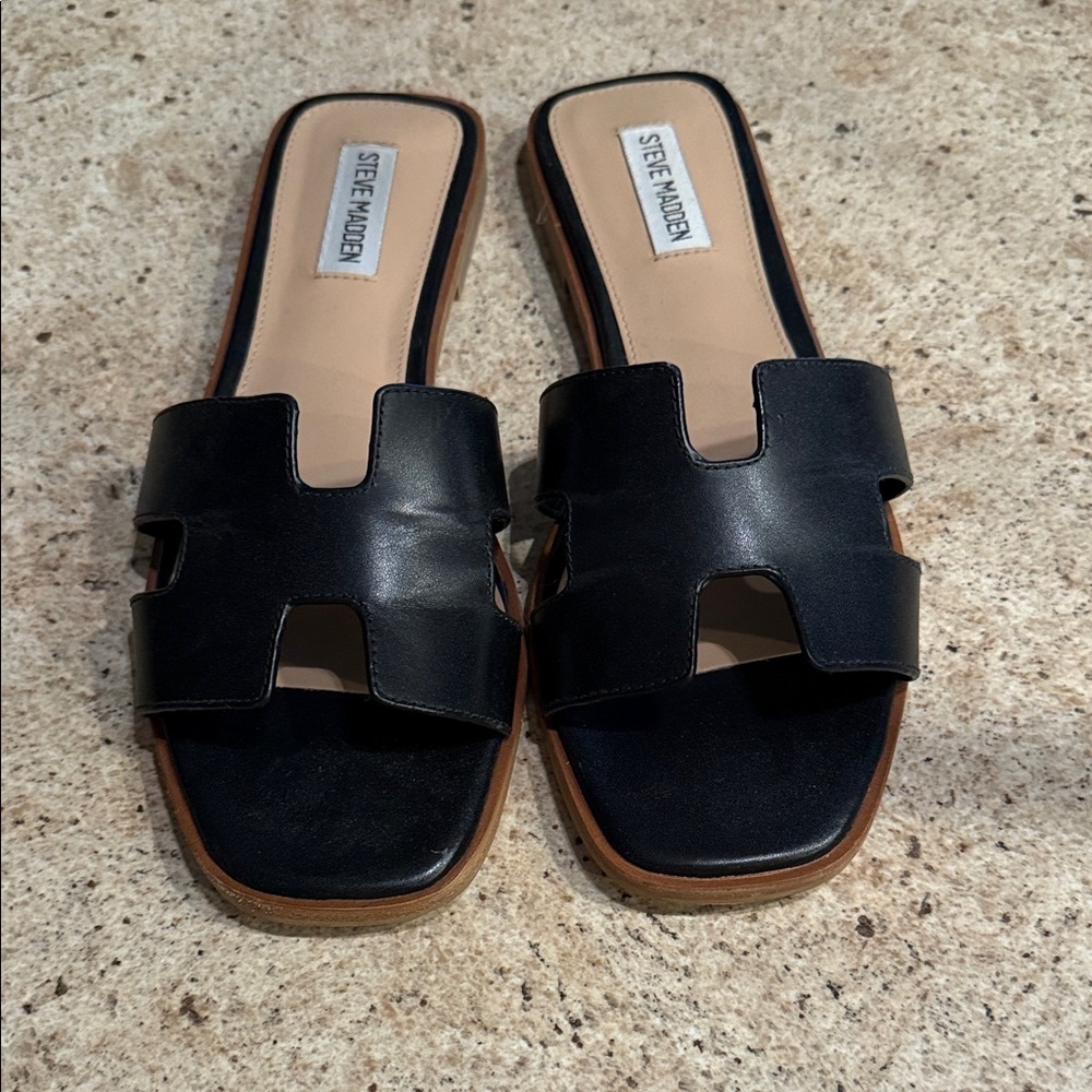 Steve Madden Hadyn Black Leather Slide Sandals